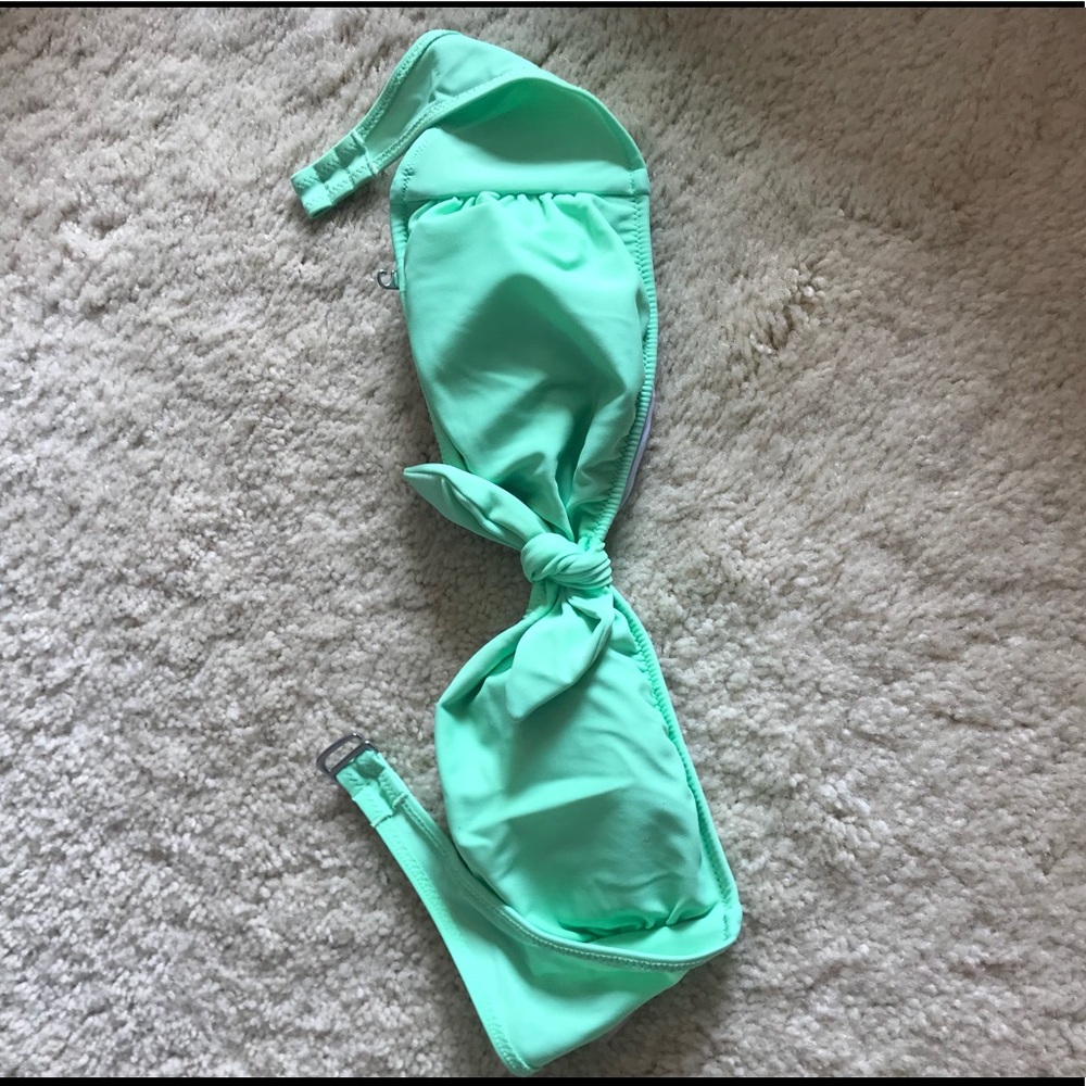 Victoria’s Secret swimsuit top